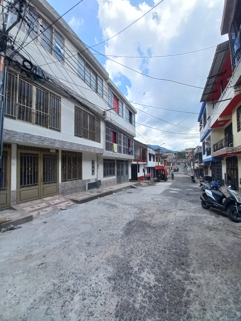 Apartamento en Arriendo en Ub. divino niño, Ibagué