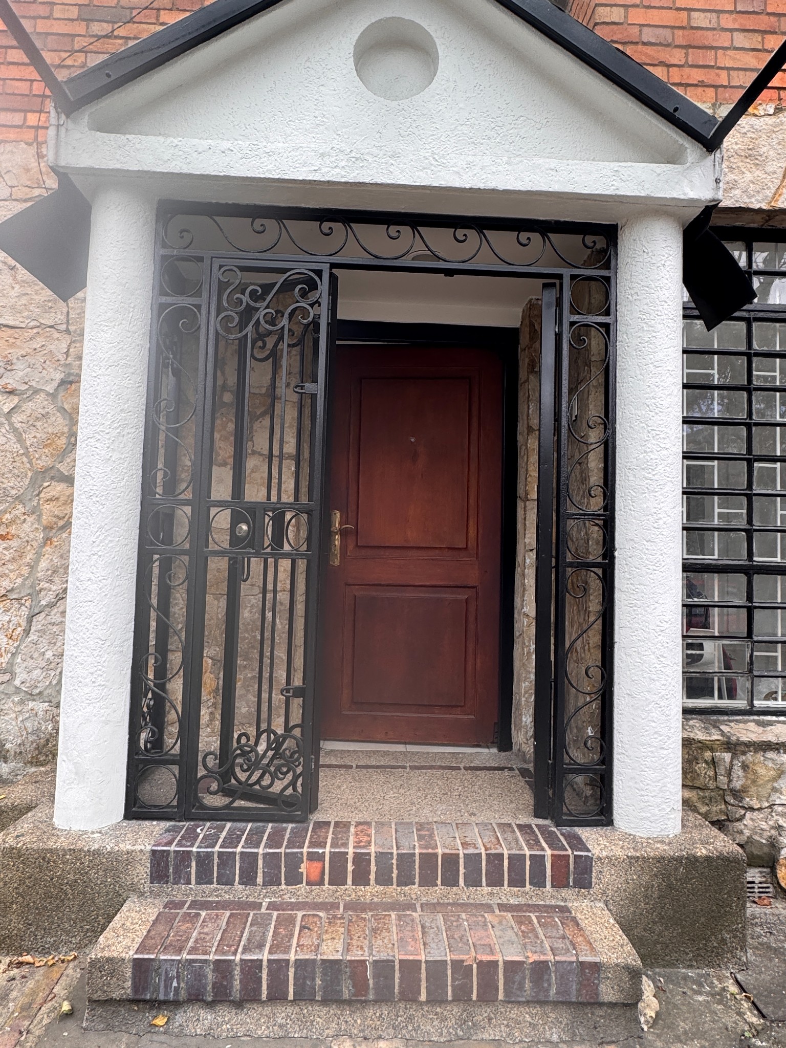 Casa en venta en La Soledad, Bogotá · foto 6 de 24