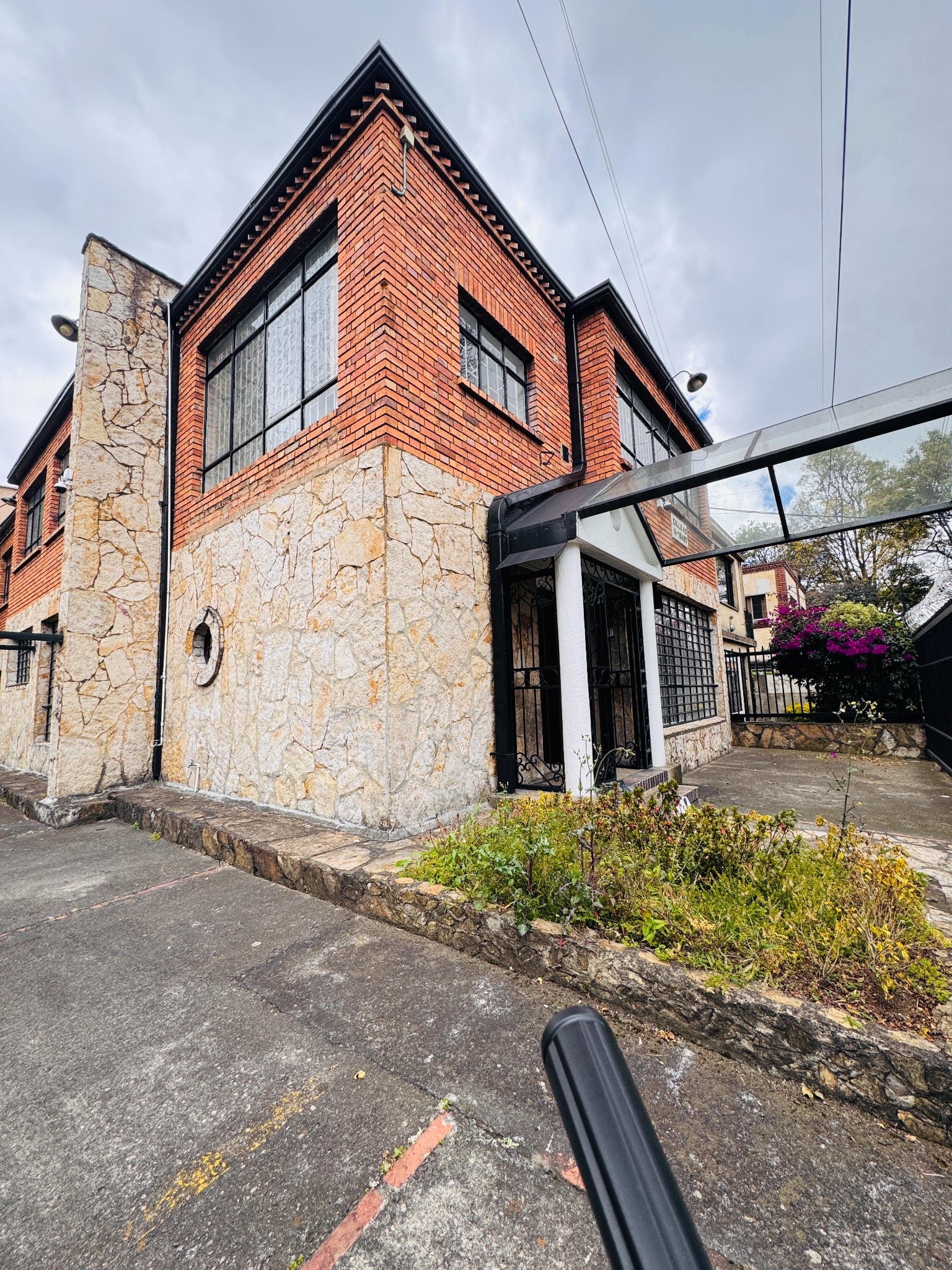 Casa en venta en La Soledad, Bogotá · foto 2 de 24
