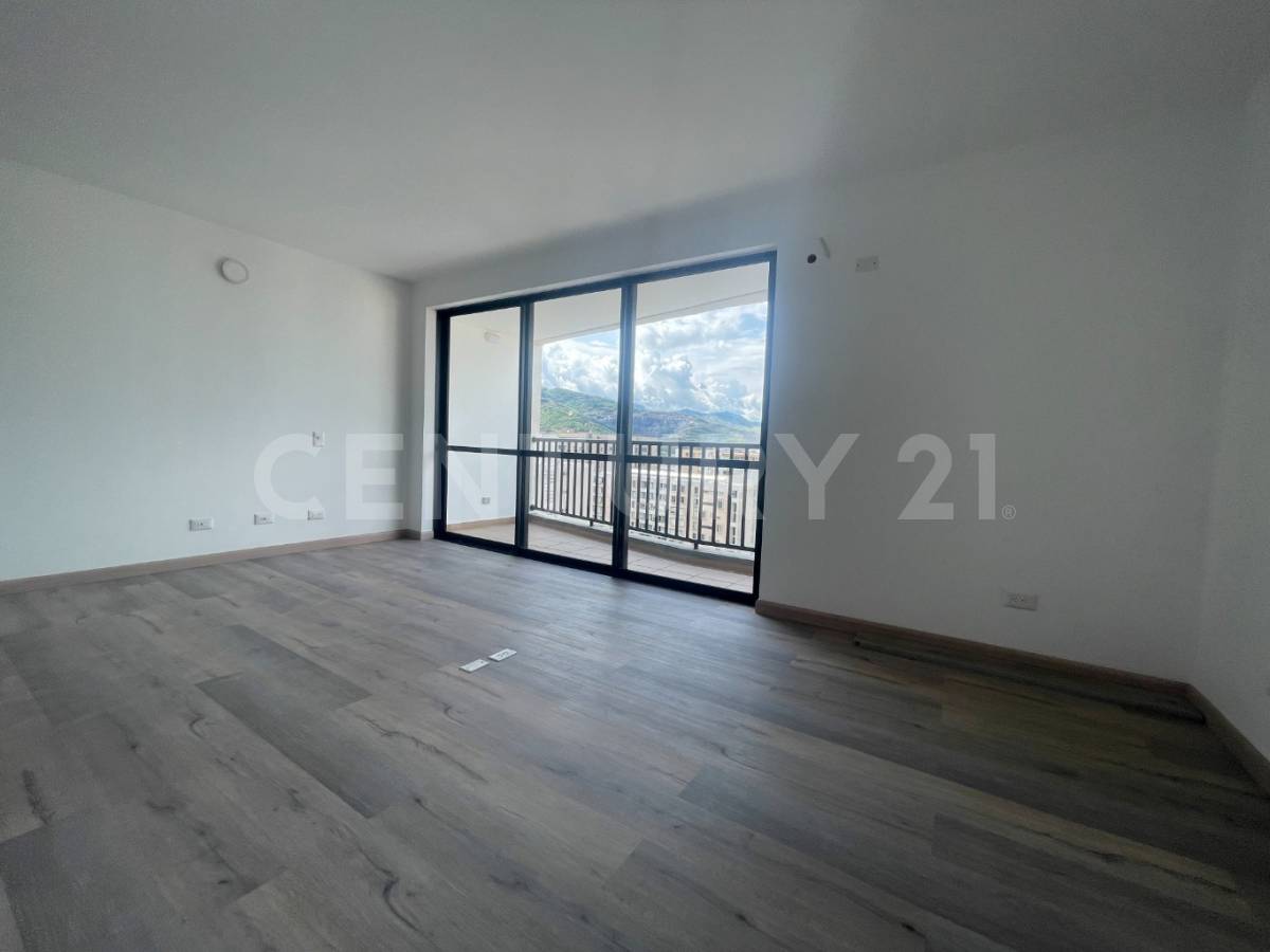 Apartamento en arriendo en Conjunto Residencial Castilla, Cali · foto 2 de 20