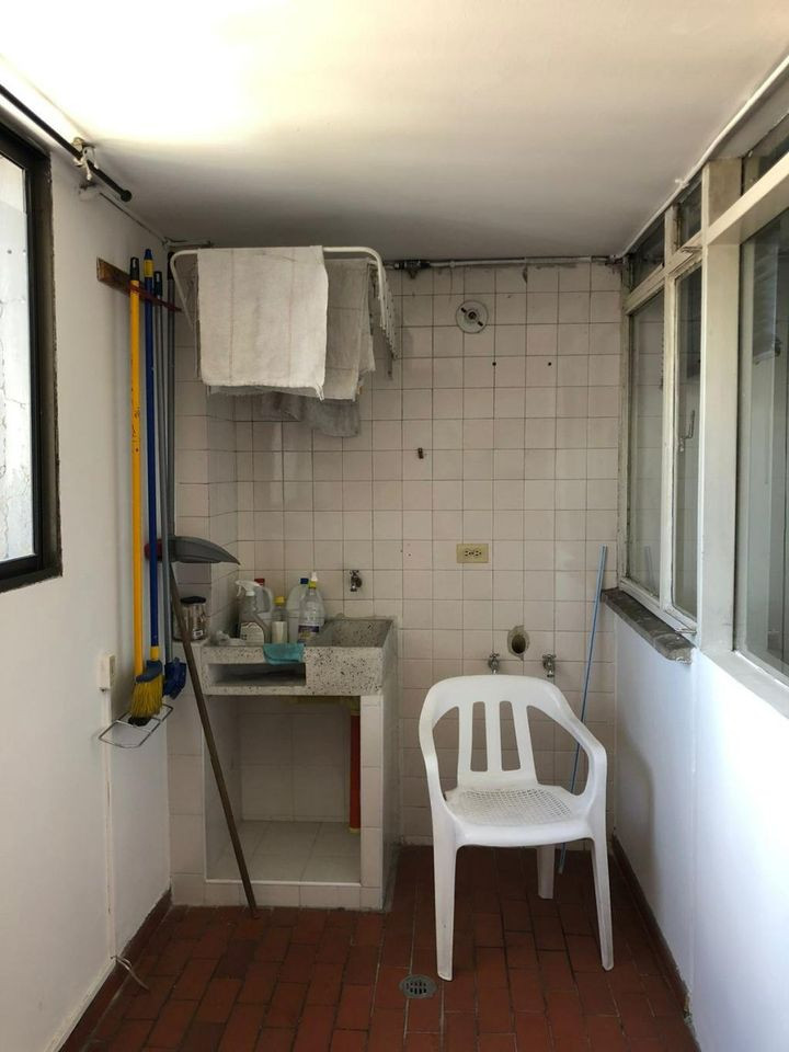 Apartamento en venta en Niza, Bogotá · foto 5 de 13
