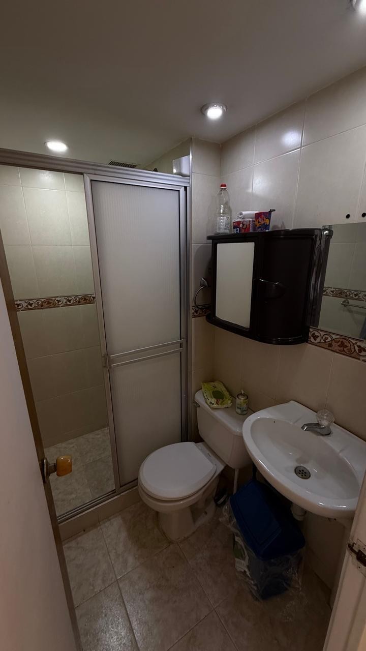 Apartamento en venta en Hayuelos, Bogotá · foto 8 de 16