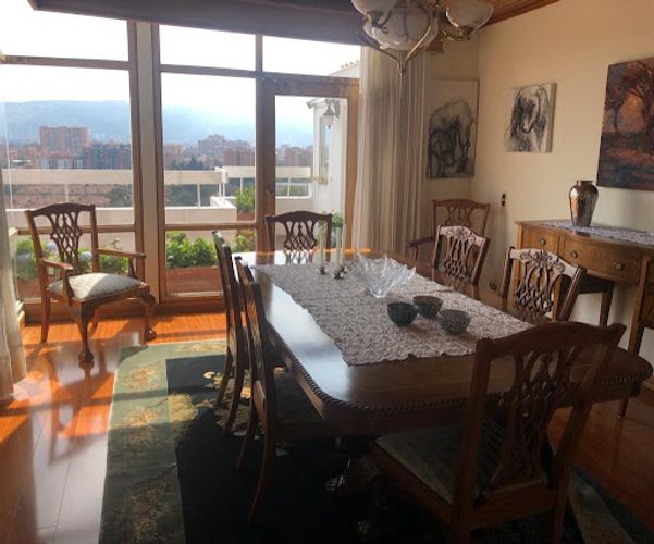 Casa en venta en Gratamira, Bogotá · foto 2 de 21