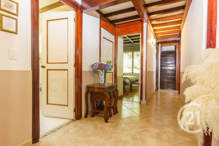 Casa de 5 alcobas en venta en Las Palmas, Medellín, 241 m² · foto 8 de 19