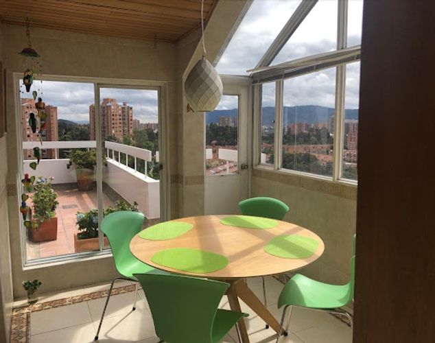 Casa en venta en Gratamira, Bogotá · foto 9 de 21