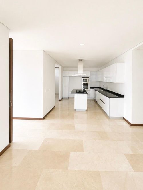 Apartamento de 2 alcobas en venta en Santa Rita, Cali, 224 m² · foto 4 de 21