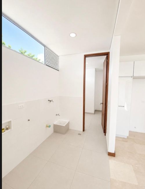 Apartamento de 2 alcobas en venta en Santa Rita, Cali, 224 m² · foto 6 de 21