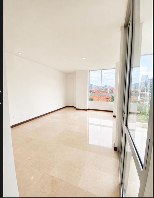 Apartamento de 2 alcobas en venta en Santa Rita, Cali, 224 m² · foto 10 de 21