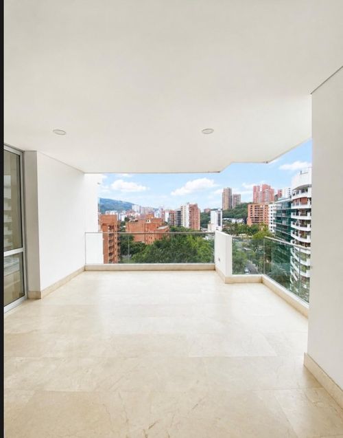 Apartamento de 2 alcobas en venta en Santa Rita, Cali, 224 m² · foto 21 de 21
