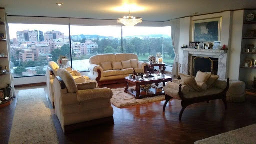 Apartamento en venta en La Carolina, Bogotá · foto 4 de 24