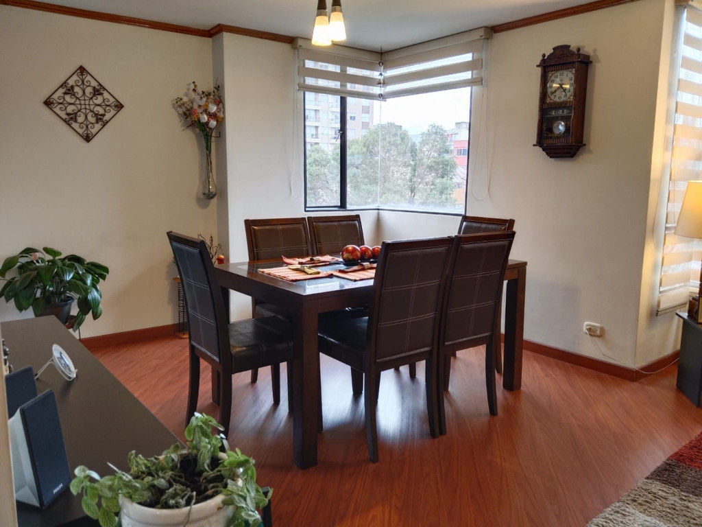 Apartamento en venta en Cedritos, Bogotá · foto 9 de 18