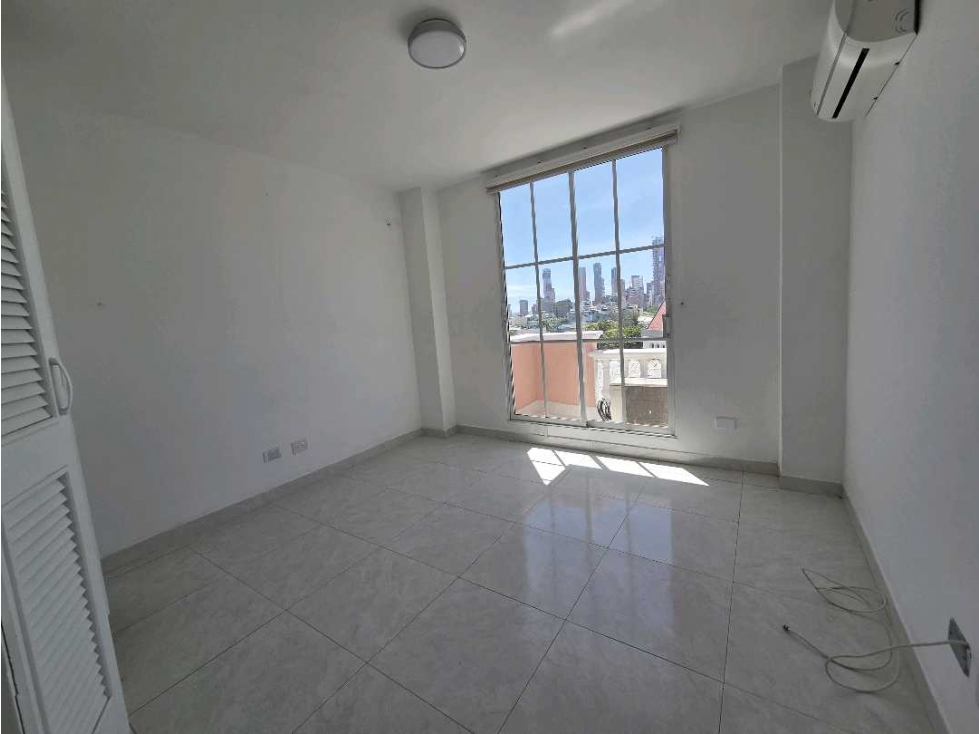 Apartamento en arriendo en Altos De Riomar, Barranquilla · foto 5 de 16