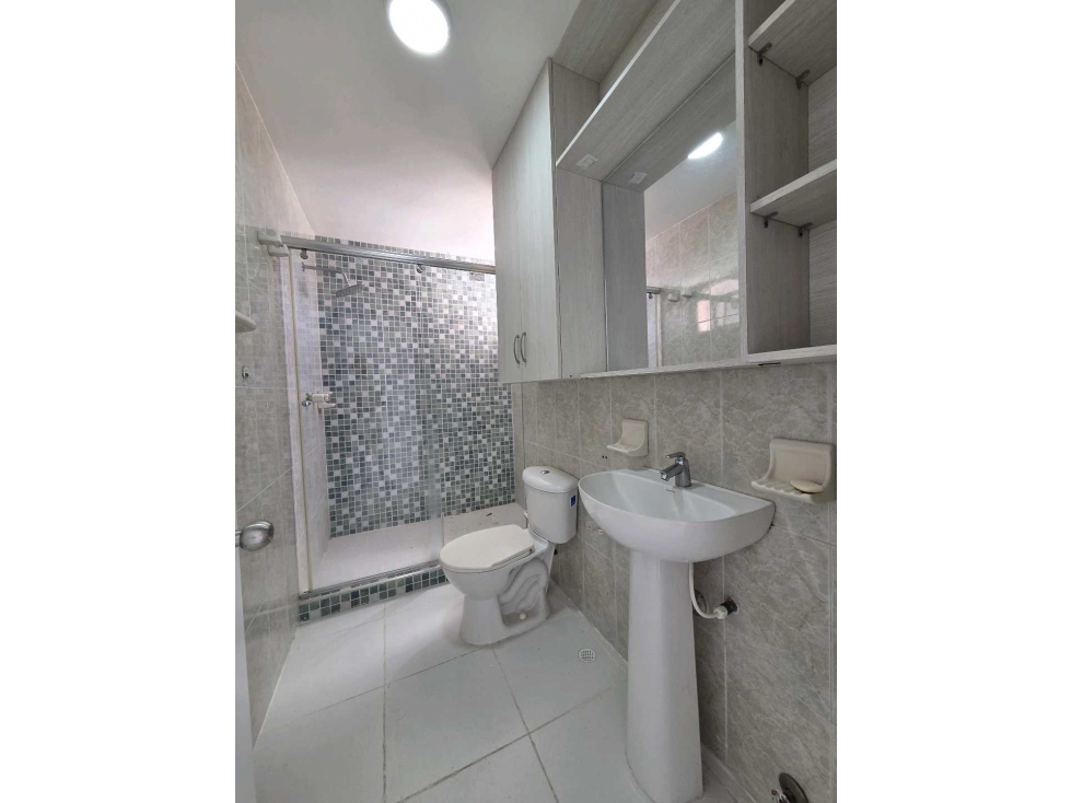 Apartamento en arriendo en Altos De Riomar, Barranquilla · foto 12 de 16