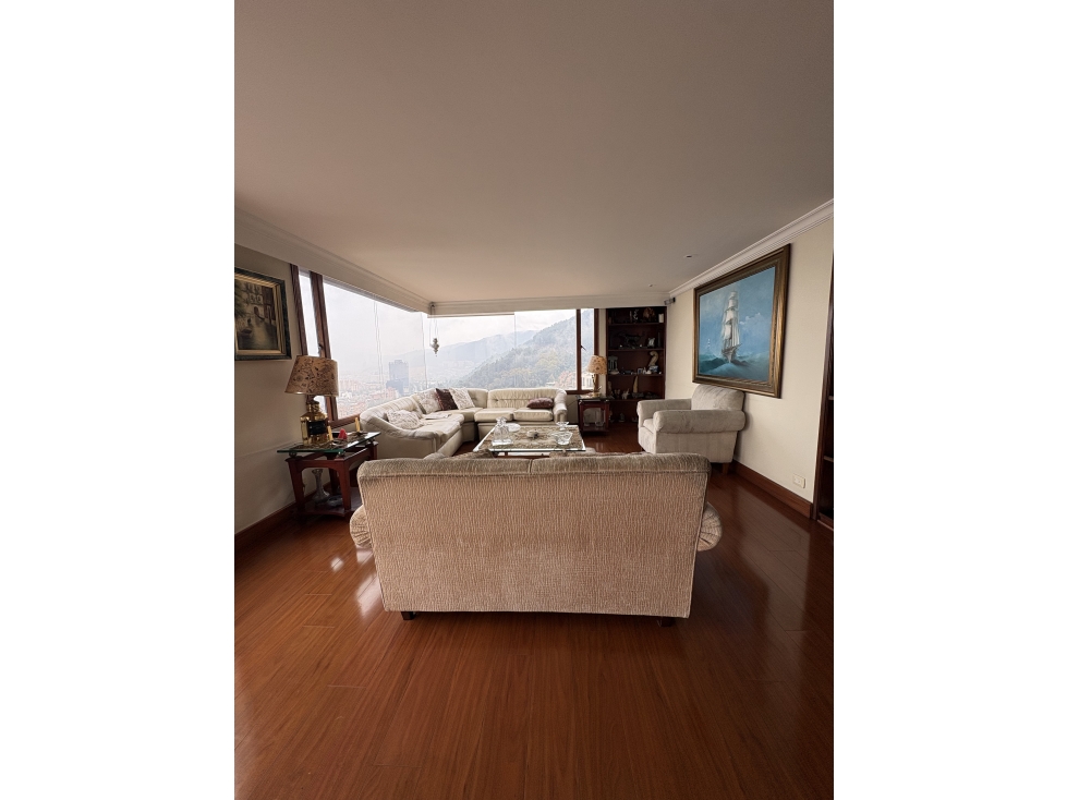 Apartamento en venta en Chicó Alto, Bogotá · foto 2 de 20