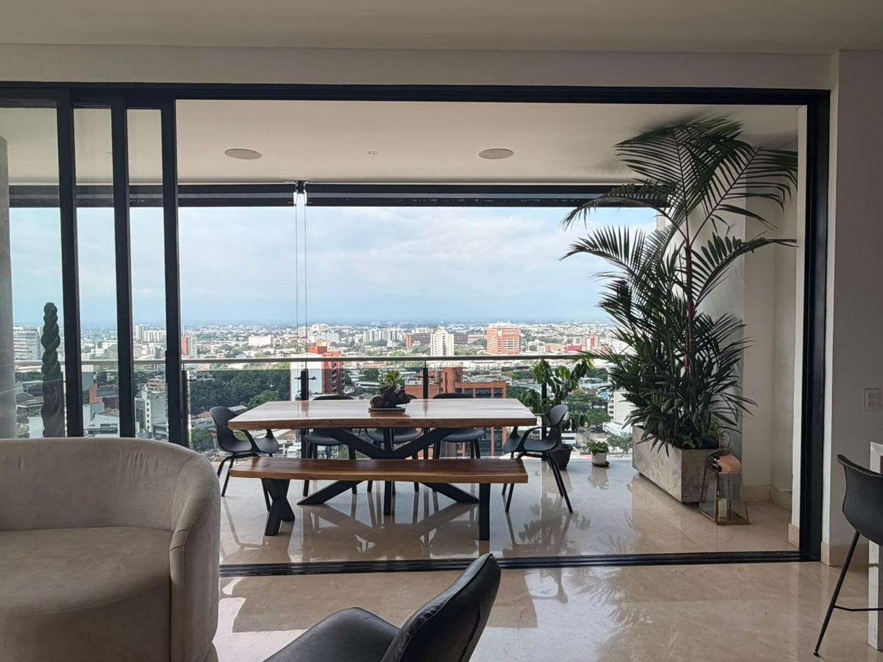 Apartamento en Arriendo en Santa monica, Cali