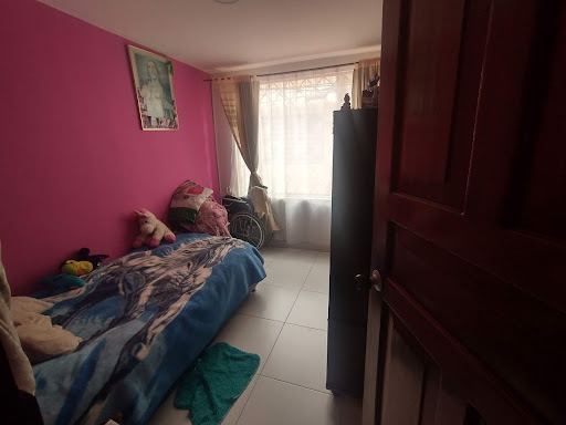Casa en venta en Fontibon, Bogotá · foto 3 de 24