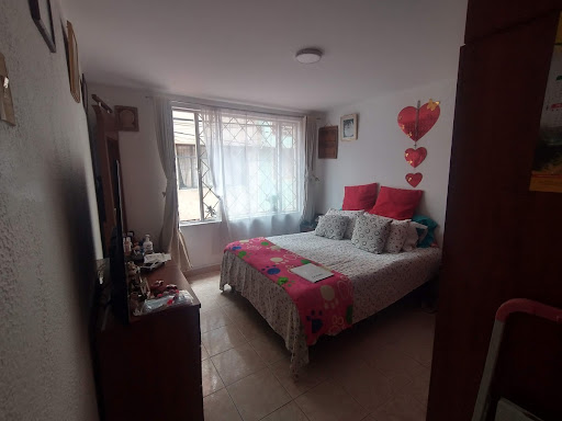 Casa en venta en Fontibon, Bogotá · foto 4 de 24