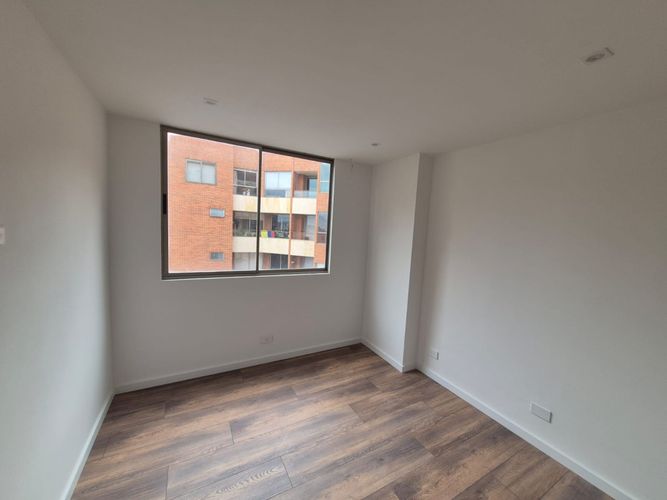 Apartamento en venta en Santa Barbara, Bogotá · foto 4 de 24