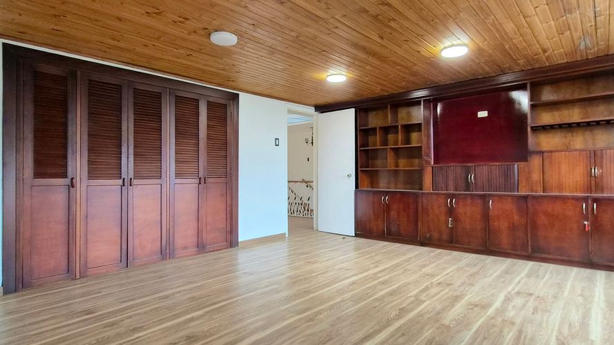 Casa de 6 alcobas en venta en Gran America, Bogotá, 400 m² · foto 10 de 20