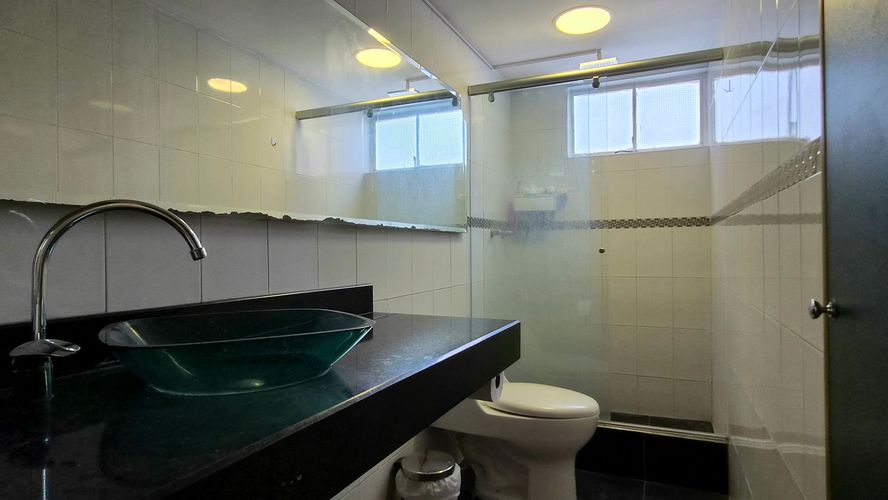 Casa de 6 alcobas en venta en Gran America, Bogotá, 400 m² · foto 13 de 20