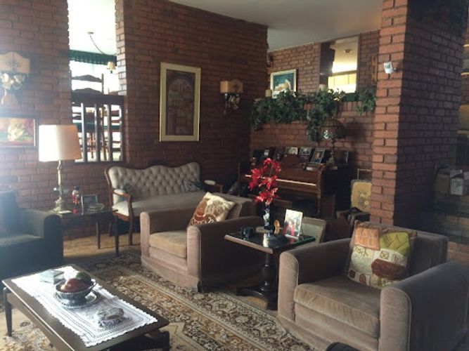 Casa de 5 alcobas en venta en Cerros De Niza, Bogotá, 385 m² · foto 12 de 24