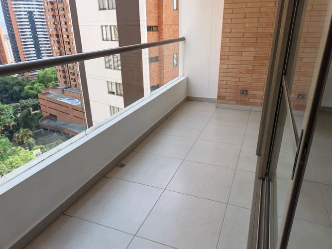 Apartamento de 3 alcobas en venta en Loma De La Doctora, Sabaneta, 103 m² · foto 5 de 24