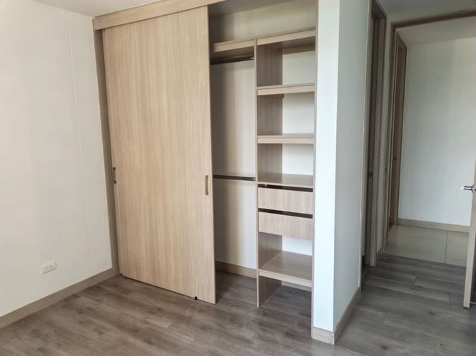 Apartamento de 3 alcobas en venta en Loma De La Doctora, Sabaneta, 103 m² · foto 14 de 24