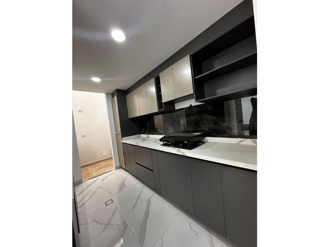 Casa de 4 alcobas en venta en El Castillo, Jamundí, 137 m² · foto 8 de 24