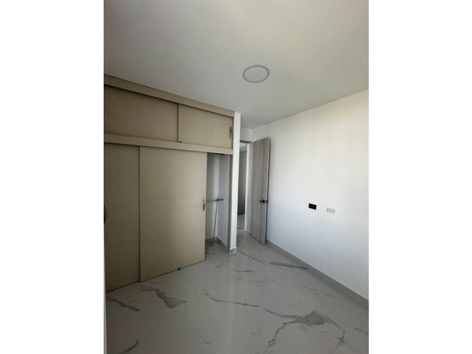 Casa de 4 alcobas en venta en El Castillo, Jamundí, 137 m² · foto 13 de 24