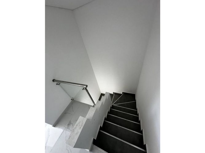 Casa de 4 alcobas en venta en El Castillo, Jamundí, 137 m² · foto 16 de 24