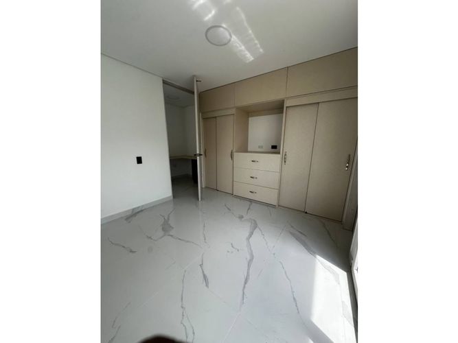 Casa de 4 alcobas en venta en El Castillo, Jamundí, 137 m² · foto 17 de 24