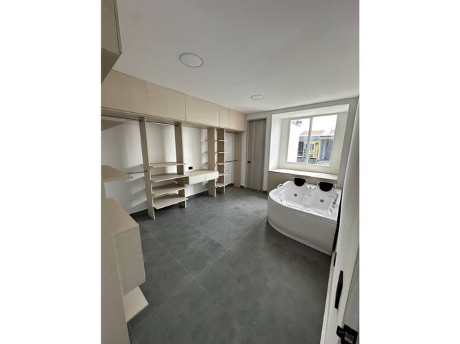 Casa de 4 alcobas en venta en El Castillo, Jamundí, 137 m² · foto 22 de 24