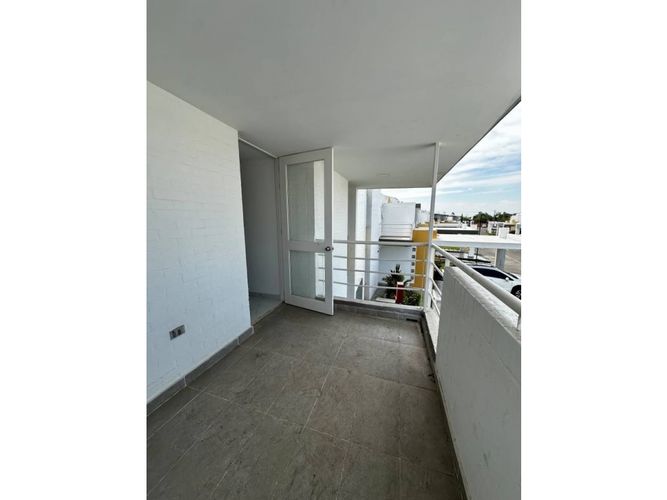 Casa de 4 alcobas en venta en El Castillo, Jamundí, 137 m² · foto 23 de 24