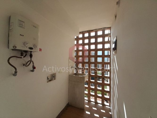 Apartamento de 3 alcobas en arriendo en Monteazul, Sabaneta, 72 m² · foto 23 de 24