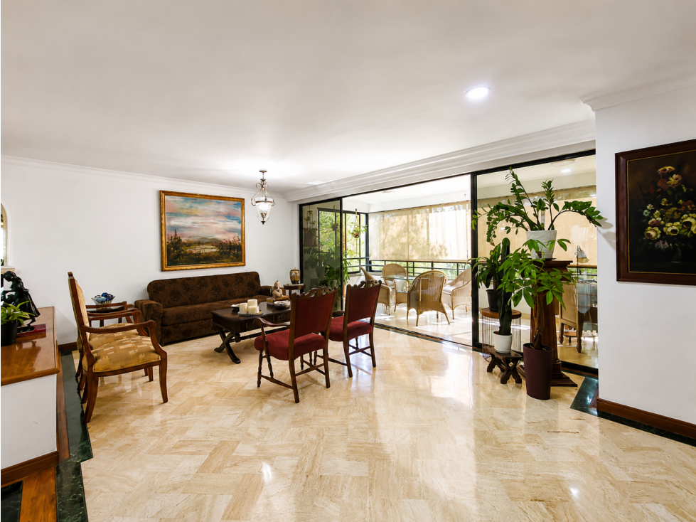 Apartamento en venta en Los Balsos, Medellín · foto 3 de 19