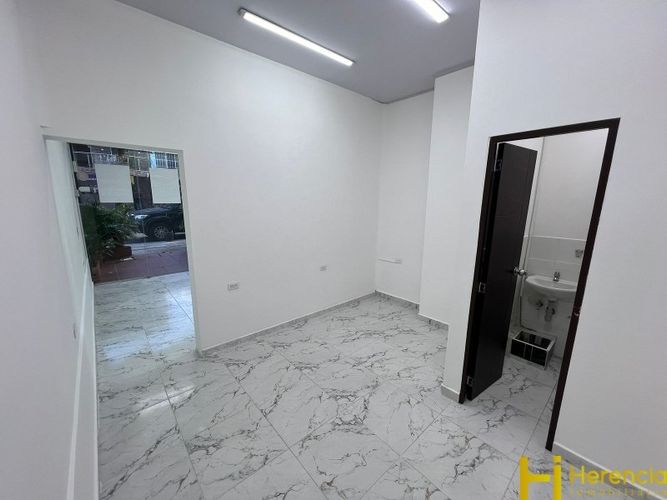 Local en arriendo en Suramericana, Medellín, 38 m² · foto 4 de 10