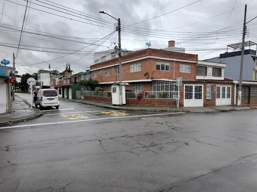 Casa en venta en Marsella, Bogotá · foto 4 de 4