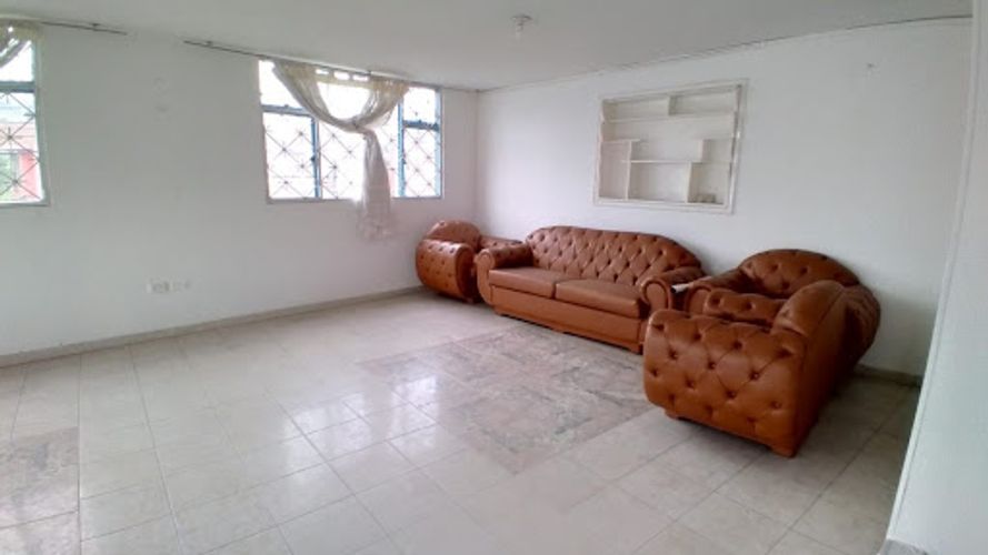 Casa de 4 alcobas en venta en Jazmin, Bogotá, 420 m² · foto 8 de 15