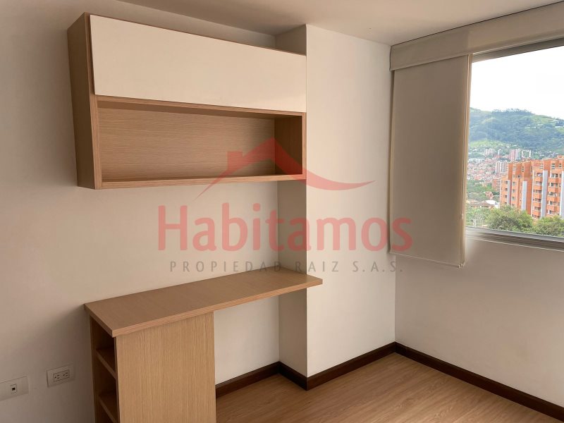 Apartamento en arriendo en Cumbres, Envigado · foto 8 de 14