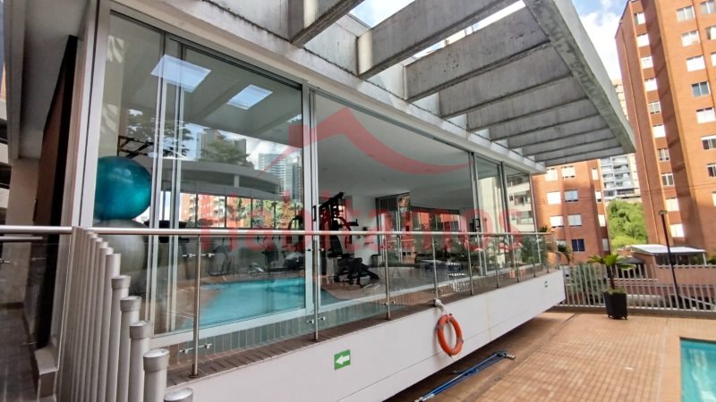 Apartamento en arriendo en Cumbres, Envigado · foto 13 de 14
