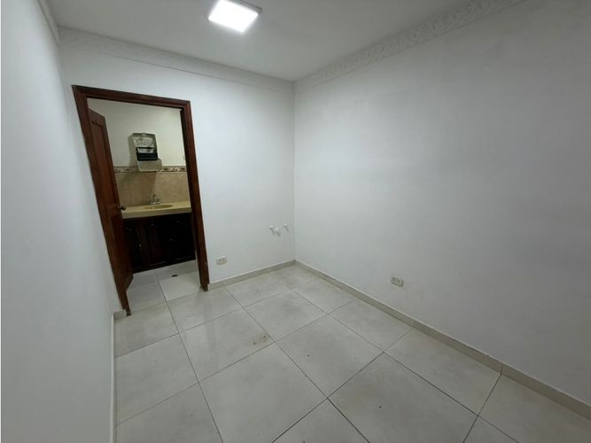 Consultorio en arriendo en El Porvenir, Barranquilla, 36 m² · foto 13 de 14