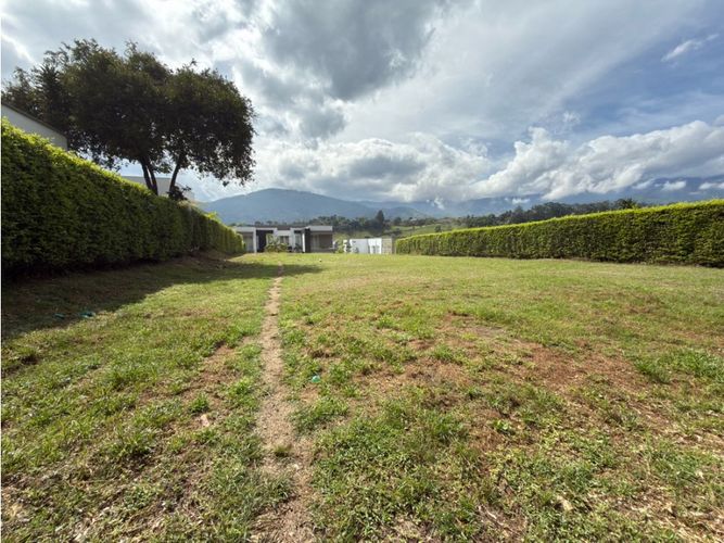 Lote en venta en Avenida Centenario, Armenia, 981 m² · foto 6 de 9