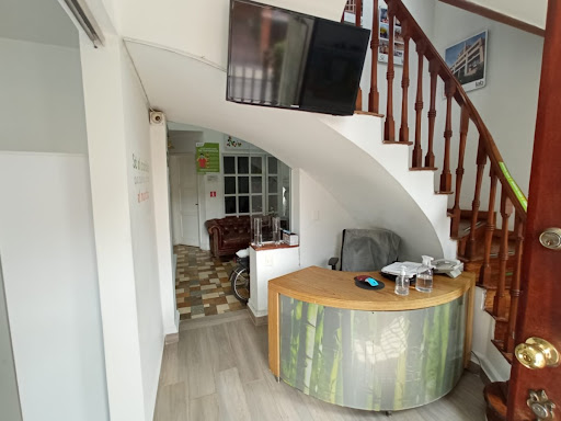 Casa en venta en Quinta Camacho, Bogotá · foto 2 de 24