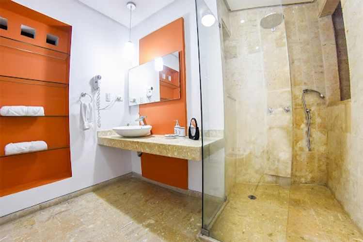 Casa de 5 alcobas en venta en Cartagena De Indias, Cartagena, 464 m² · foto 4 de 24