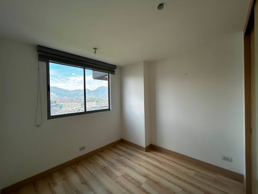 Apartamento en arriendo en Castropol, Medellín · foto 12 de 21