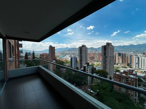 Apartamento en arriendo en Castropol, Medellín · foto 20 de 21