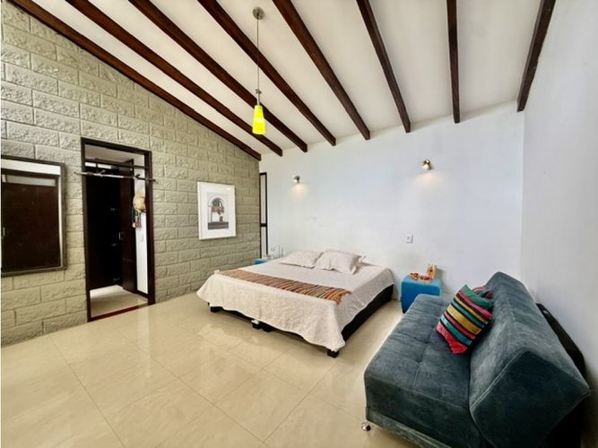 Casa de 3 alcobas en venta en Las Mercedes, Jamundí, 409 m² · foto 12 de 24
