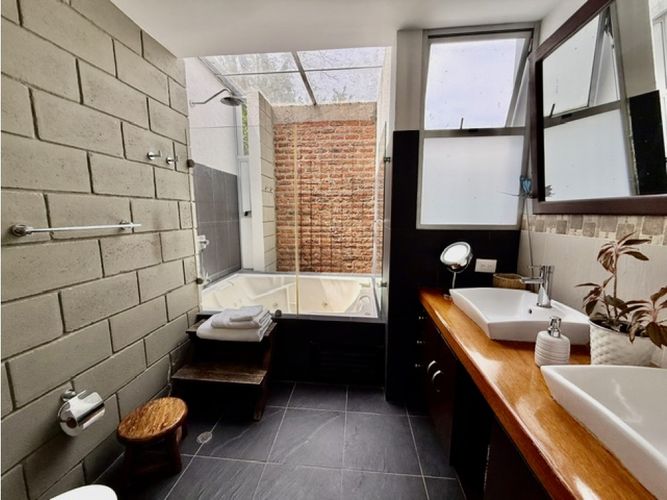 Casa de 3 alcobas en venta en Las Mercedes, Jamundí, 409 m² · foto 18 de 24