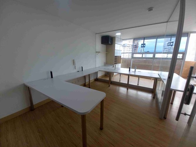 Oficina en arriendo en Palogrande, Manizales, 31 m² · foto 6 de 24