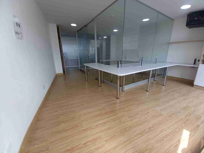 Oficina en arriendo en Palogrande, Manizales, 31 m² · foto 16 de 24
